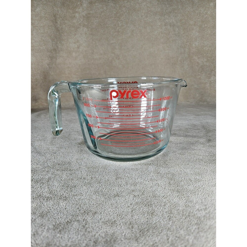 Pyrex 4-Cup Glass Measuring Cup for Baking, Microwave & Oven Safe